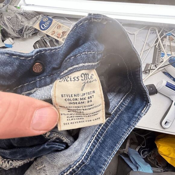 Miss Me Womens Signature Boot Cut Blue Jeans Denim JP7821B Sz 30x32 Marked 27 - Picture 9 of 10